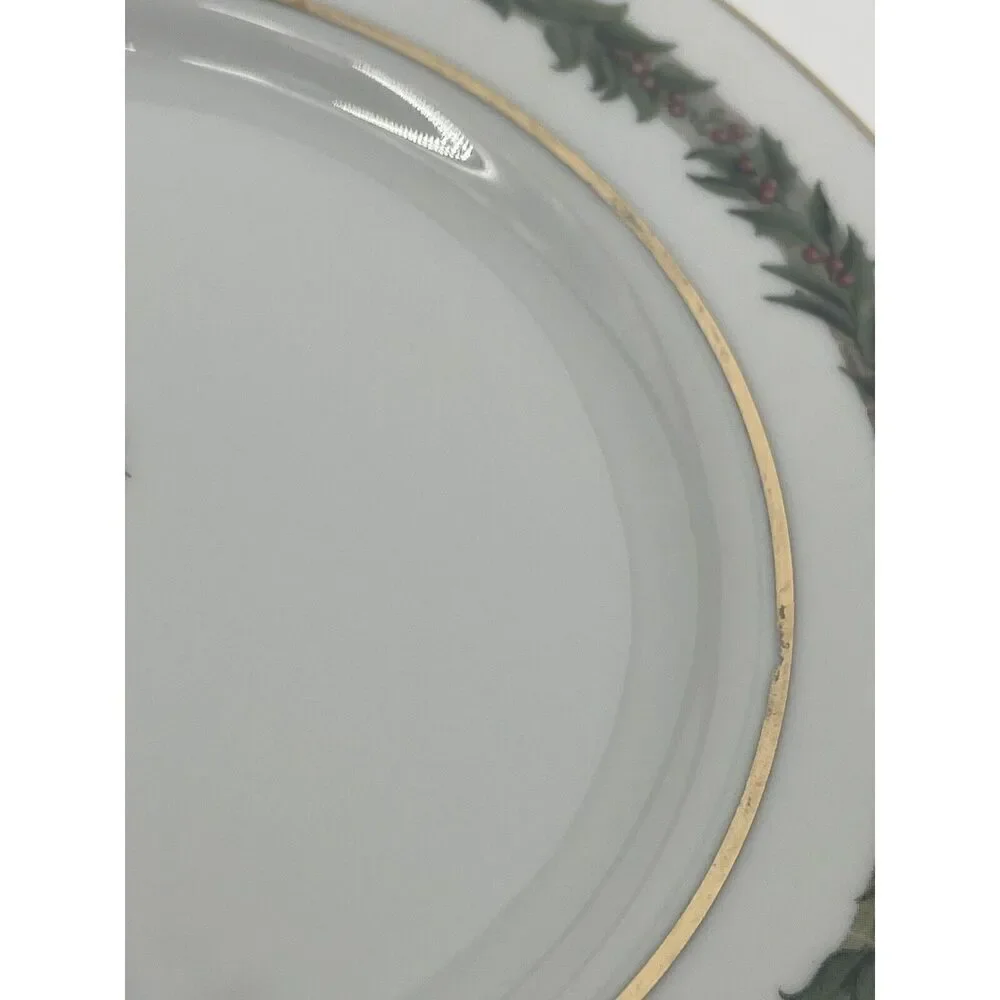 Department 56 Christmas Classic Dickens Salad Dessert Side Plate 8”